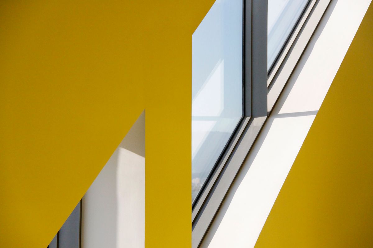 Minimal Yellow